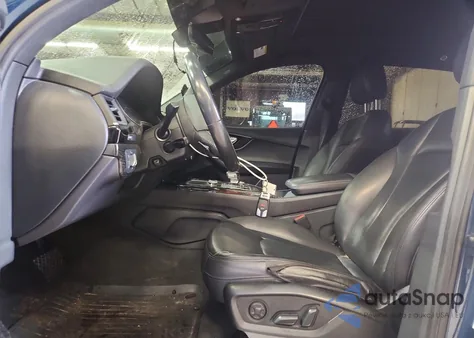 2019 Audi Q7 Premium from USA, damaged, VIN WA1AAAF76KD010405